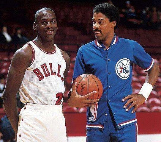 成了三连冠 成了三连冠