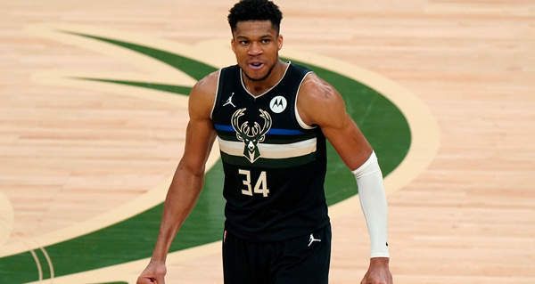 靠顽强的防 靠顽强的防