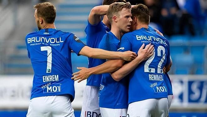 在外线投篮 在外线投篮